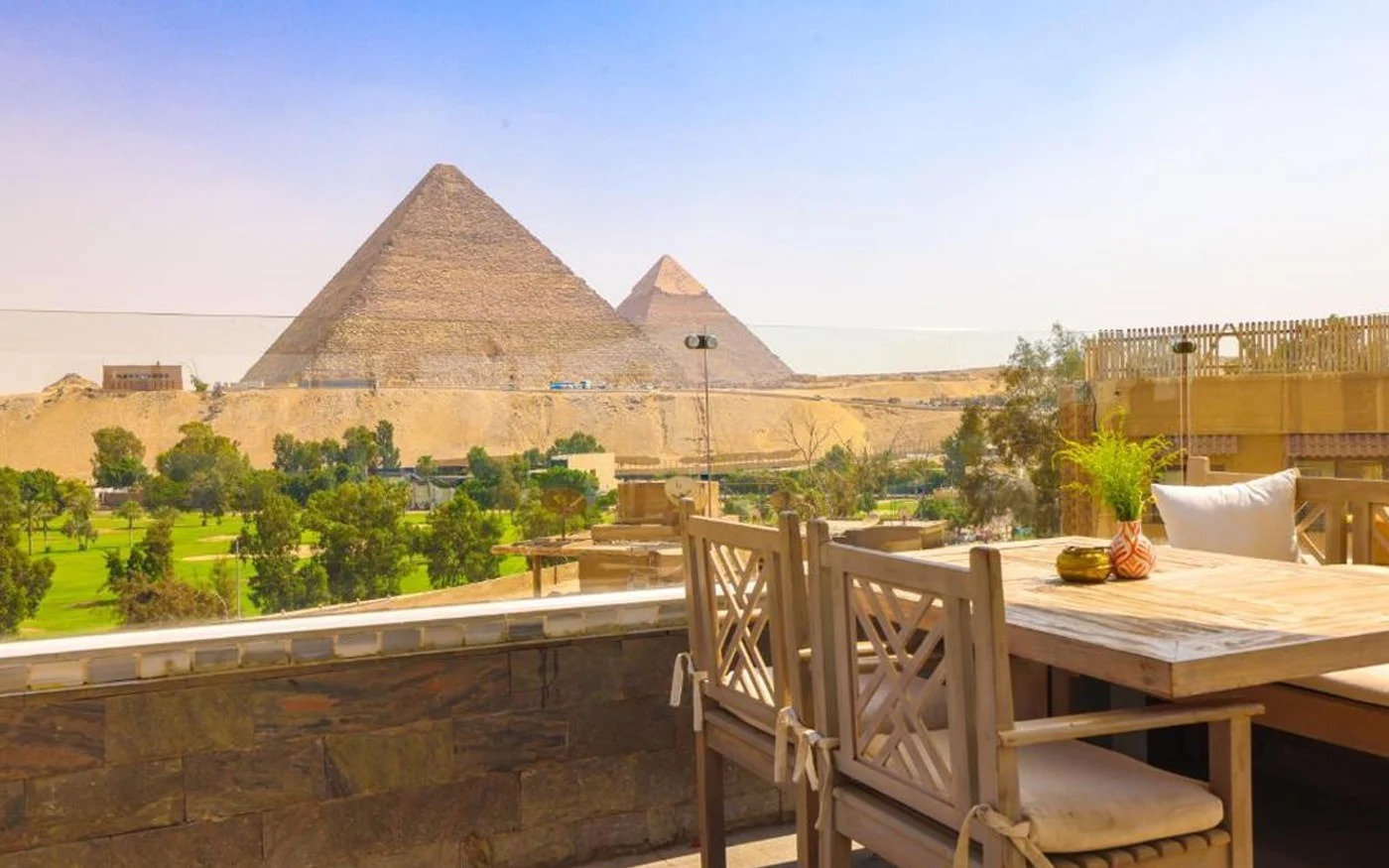 7-Days Egypt and Jordan Expedition: Pyramids, Petra & Dead Sea Experience